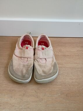 Splay Kids Shoes Size 3 Y